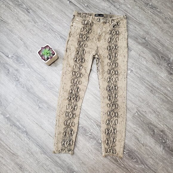 Zara * High Rise Python Print Skinny Jeans * Sz 10 - Picture 4 of 10